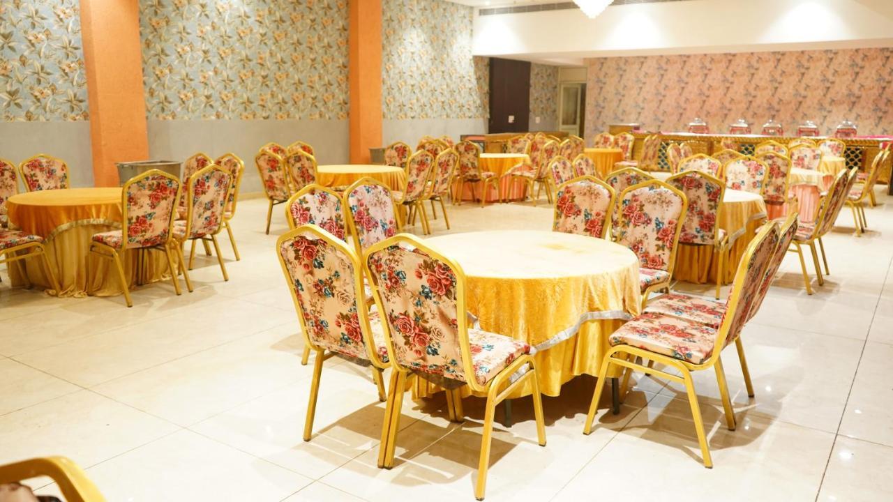 Aa Hotels & Resorts Zirakpur Exterior foto