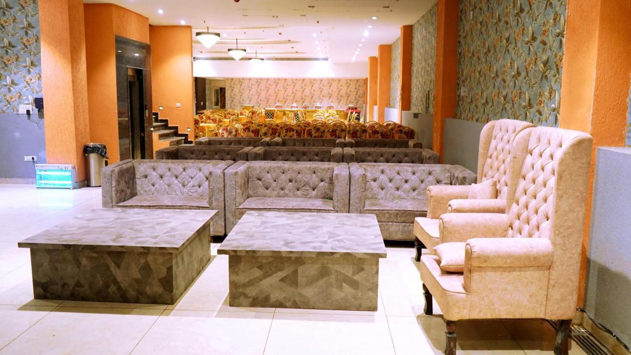 Aa Hotels & Resorts Zirakpur Exterior foto